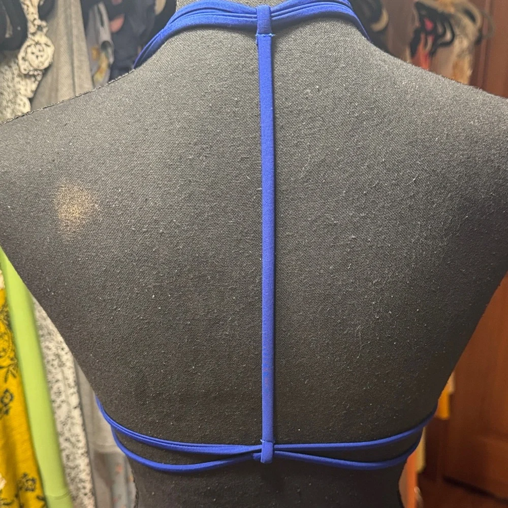 Blue Ribbed T-back Bikini Top - Picture 2 of 2